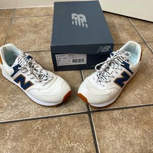 Women’s Size 8.5 - New Balance 574 White/Blue